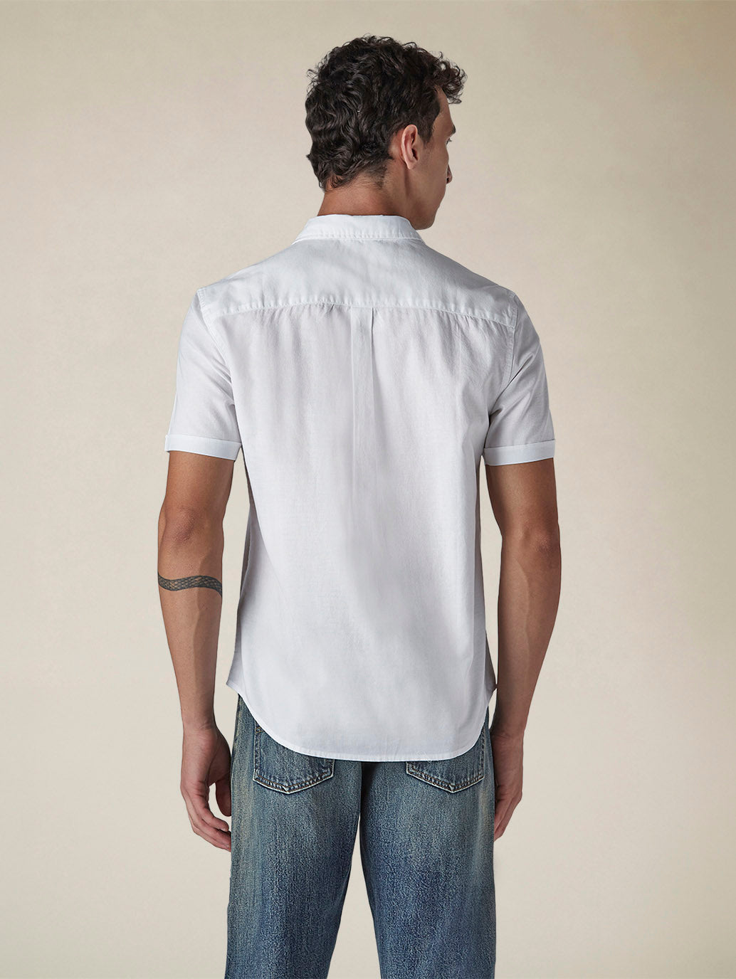 Men's Solid Button Down Collar Slim Fit Oxford Shirt - 图片 4